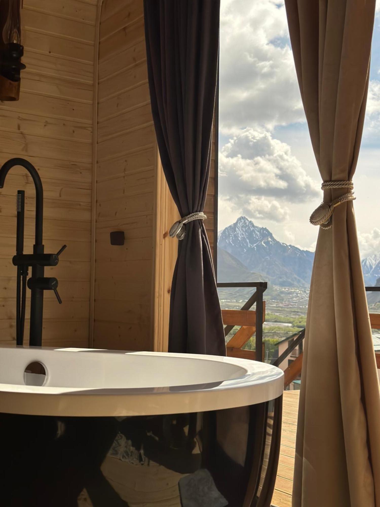 Outdoor Cottages Kazbegi المظهر الخارجي الصورة
